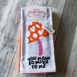 NWT - Envogue set of 3 Mushroom Kitchen Towels